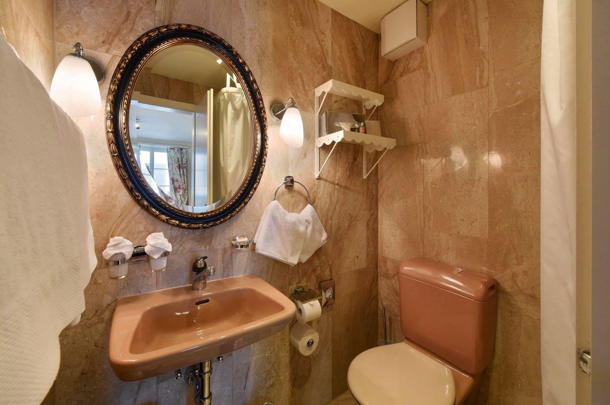 Romantik Hotel Schwan Horgen Exterior photo